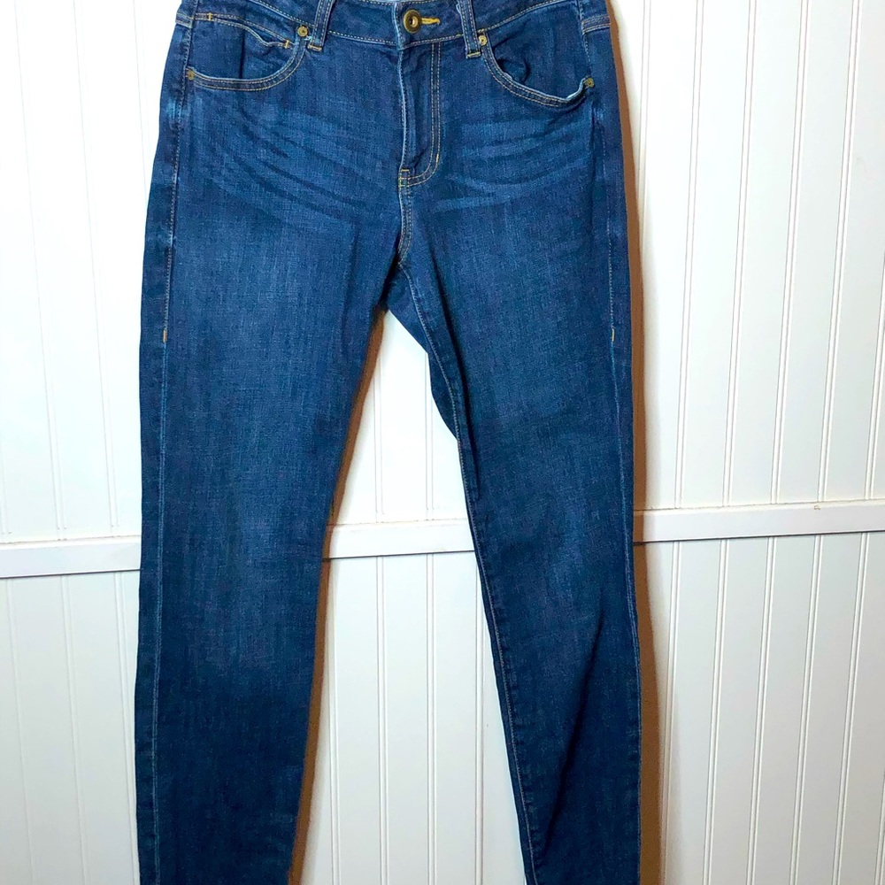 CAbi curvy skinny jeans. Worn once. Smoke free home